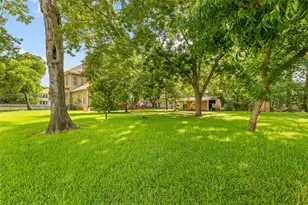 717 E Houston Ave, Crockett, TX 75835 - Photo 26