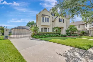 15134 Blossom Bay Dr, Houston, TX 77059 - Photo 2