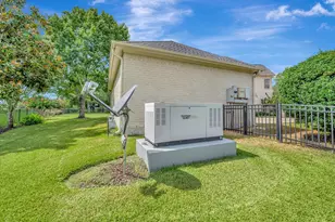 15134 Blossom Bay Dr, Houston, TX 77059 - Photo 4