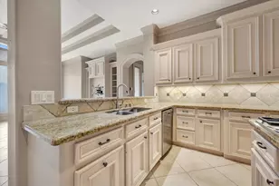 15134 Blossom Bay Dr, Houston, TX 77059 - Photo 20