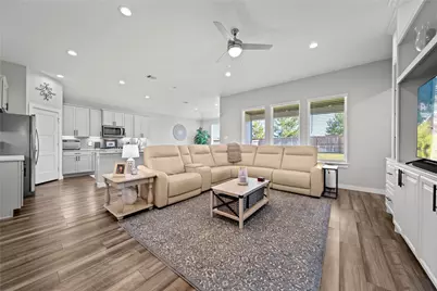 13316 Bear Creek Court, Conroe, TX 77384 - Photo 14