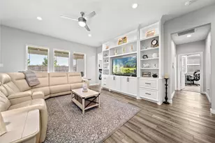 13316 Bear Creek Ct, Conroe, TX 77384 - Photo 2