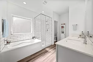 13316 Bear Creek Ct, Conroe, TX 77384 - Photo 20