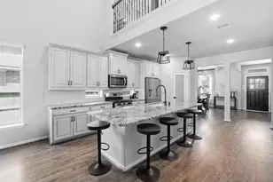 4334 Umber Shadow Dr, Spring, TX 77386 - Photo 2