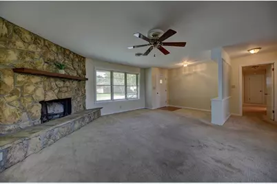 906 Carlee Drive, Brenham, TX 77833 - Photo 8