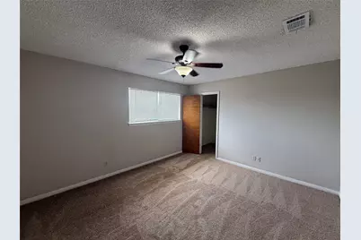 921 S 6th Street, La Porte, TX 77571 - Photo 14