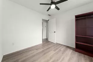 1206 Oak Meadows St, Houston, TX 77017 - Photo 18