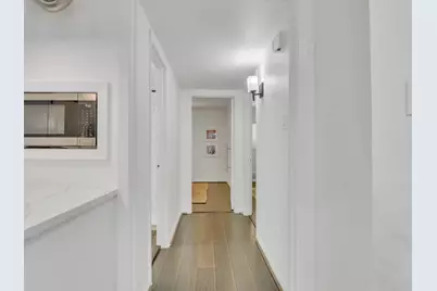 3401 Timmons Lane #27, Houston, TX 77027 - Photo 22