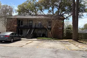 312 S Poplar St, Tomball, TX 77375 - Photo 2