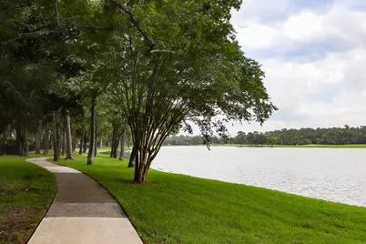 10 Shorelake Drive, Kingwood, TX 77339 - Photo 6