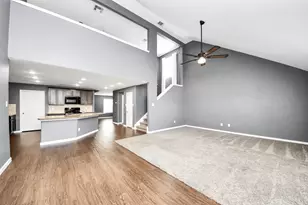 9726 Shimmering Lakes Dr, Rosharon, TX 77583 - Photo 14