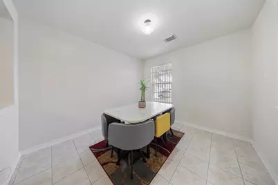 13123 Dawn Hollow Lane, Houston, TX 77072 - Photo 10