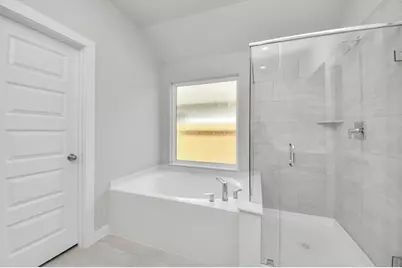 11915 Royal Willow Lane, Houston, TX 77066 - Photo 24