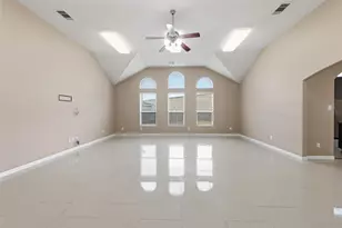 8234 Hall View Dr, Houston, TX 77075 - Photo 8