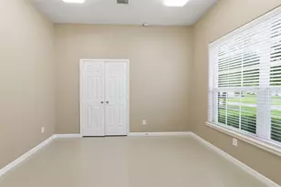 8234 Hall View Dr, Houston, TX 77075 - Photo 6