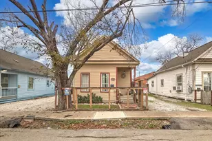 515 Bishop St, Houston, TX 77009 - Photo 2