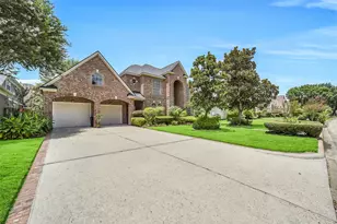 14311 Darschelle Ct, Houston, TX 77069 - Photo 2