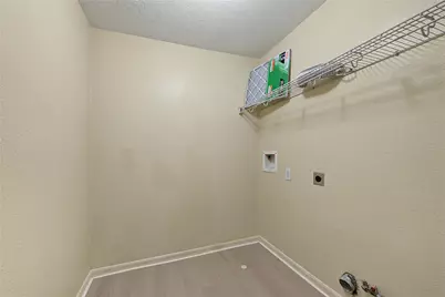 13107 Dawn Hollow Lane, Houston, TX 77072 - Photo 34