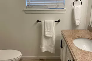 1950 Ridgemore Dr, Houston, TX 77055 - Photo 8