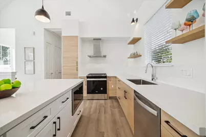 845 Elkhart Street #B, Houston, TX 77091 - Photo 6