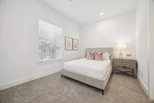 845 Elkhart St, Houston, TX 77091 - Photo 18