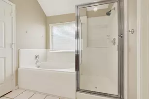 2438 Daneswood Ct, Spring, TX 77388 - Photo 18