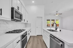 7914 Pershing Ave, Magnolia, TX 77354 - Photo 10