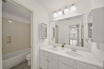 8315 Golden Harbour, Missouri City, TX 77459 - Photo 10