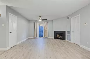 10001 Westpark Dr, Houston, TX 77042 - Photo 6