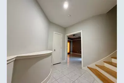 9833 Sandra Ann Court, Houston, TX 77025 - Photo 2