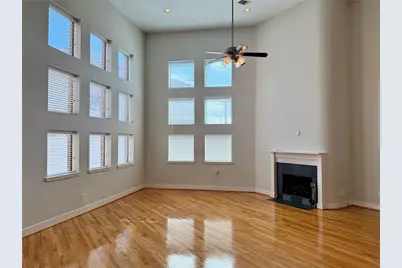 9833 Sandra Ann Court, Houston, TX 77025 - Photo 12