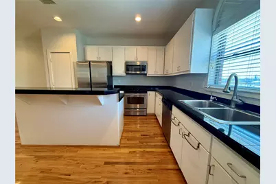 9833 Sandra Ann Court, Houston, TX 77025 - Photo 16