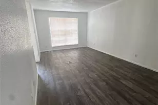 6200 W Tidwell Rd, Houston, TX 77092 - Photo 4