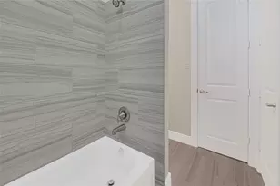 6200 W Tidwell Rd, Houston, TX 77092 - Photo 8