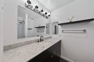 6401 Olympia Dr, Houston, TX 77057 - Photo 36