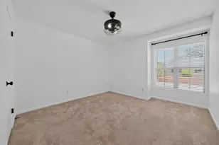 6401 Olympia Dr, Houston, TX 77057 - Photo 34