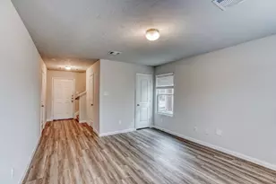 13015 Bella Vida Ln, Houston, TX 77082 - Photo 6