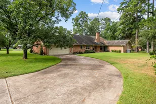 900 Wildbriar Dr, Lufkin, TX 75904 - Photo 4