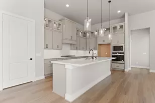 32502 Ebony Jewelwing Ct, Fulshear, TX 77441 - Photo 8