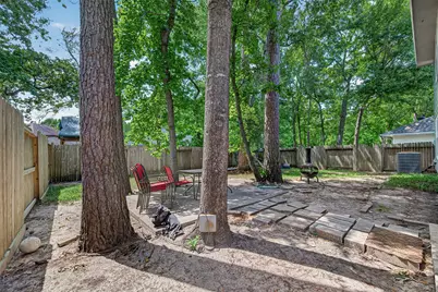 202 N Vesper Bend Circle, The Woodlands, TX 77382 - Photo 44