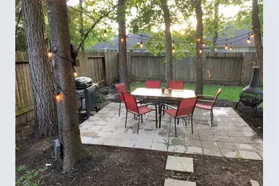 202 N Vesper Bend Circle, The Woodlands, TX 77382 - Photo 6