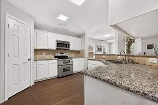 202 N Vesper Bend Cir, The Woodlands, TX 77382 - Photo 18