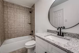 12721 Plummersville St, Houston, TX 77072 - Photo 16