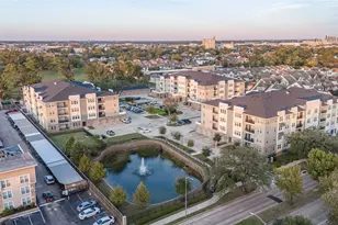 6804 Westview Dr, Houston, TX 77055 - Photo 32