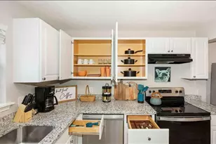 1407 E 35th St, Houston, TX 77022 - Photo 10