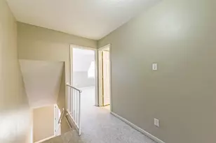 11550 Burdine 402 Rd, Houston, TX 77035 - Photo 14