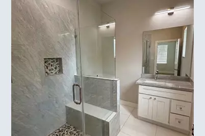 7904 N Main Street, Houston, TX 77022 - Photo 8