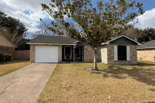 1114 Oxford Dr, Pearland, TX 77584 - Photo 1