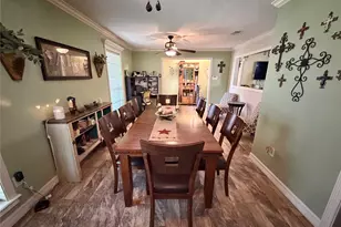 7109 Beechwood Dr, Angleton, TX 77515 - Photo 6