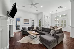 621 Rutland St, Houston, TX 77007 - Photo 2
